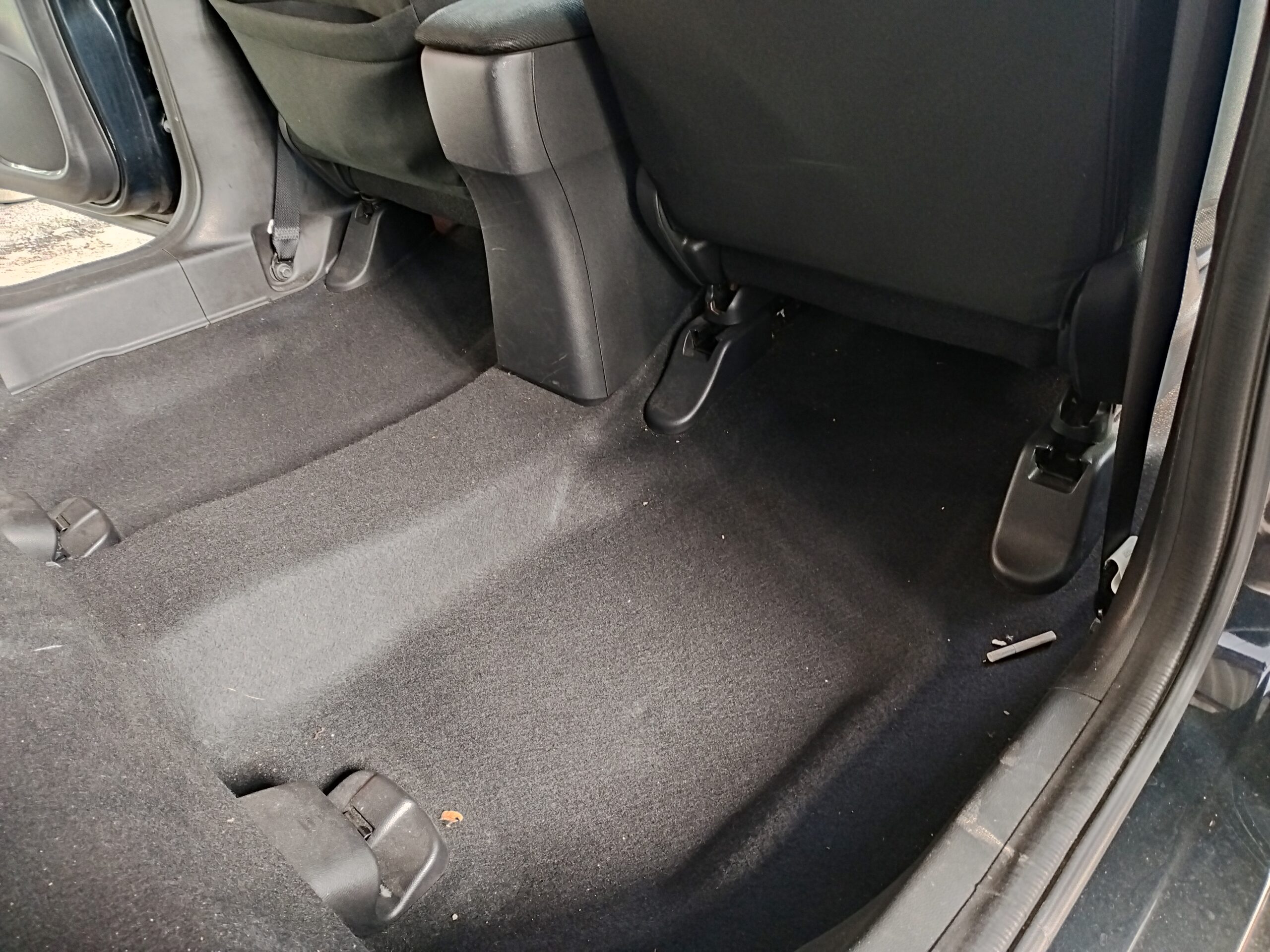 shuttle-rear-seat