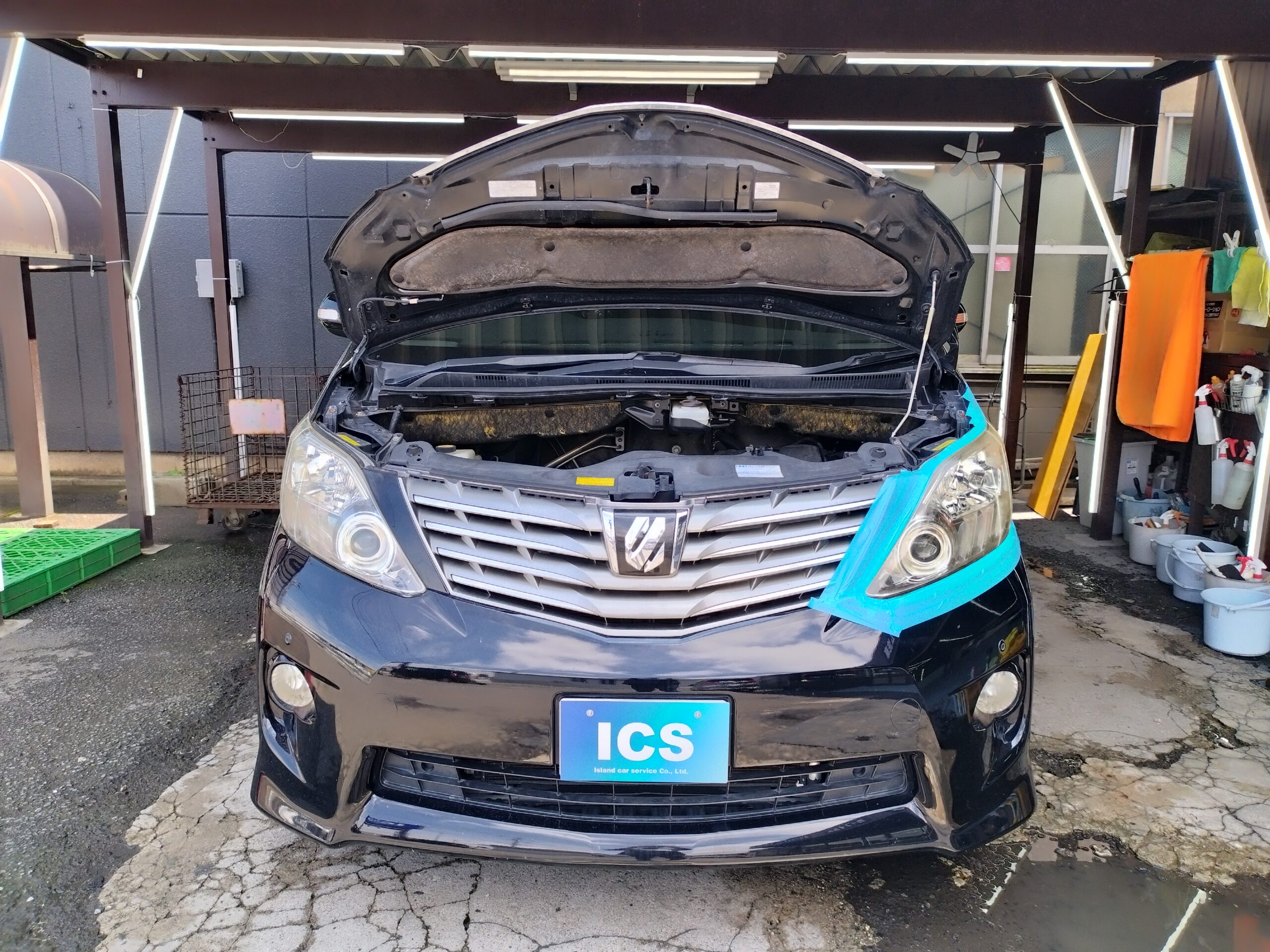 alphard-yellowed-headlight